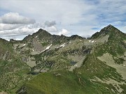 65 Vista verso i Laghi di Porcile con Valegino e Cima Cadelle